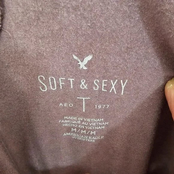 EUC AMERICAN EAGLE SOFT & SEXY DOUBLE V NECK LACED MAUVE TOP SIZE M - Picture 12 of 13